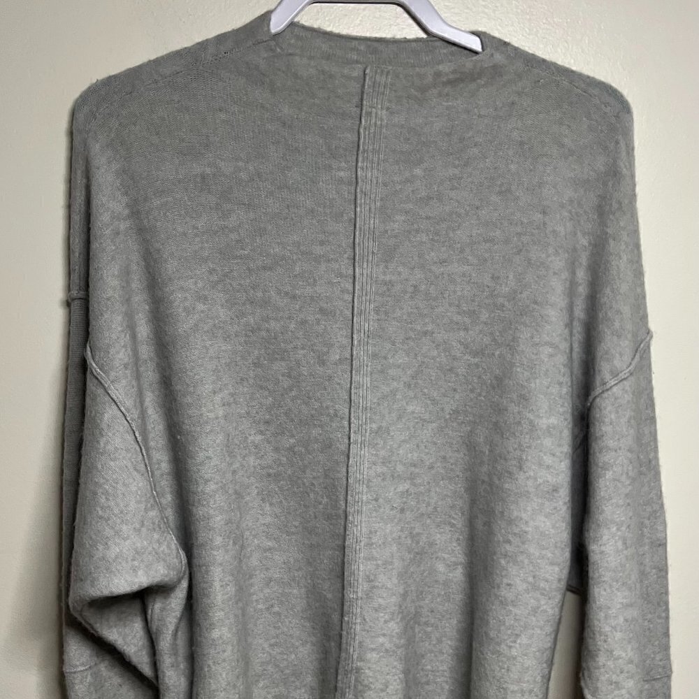 Free People Sweater Women's Gray color Size SP - Picture 3 of 6